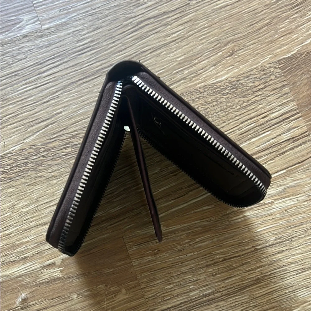 Men's Brown CarrKen Leather Style Wallet